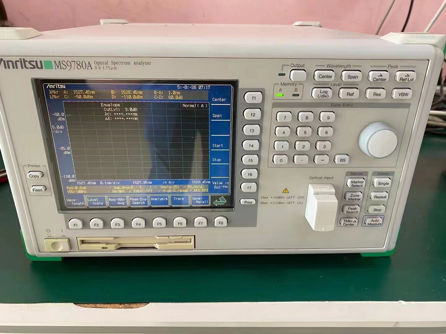 安立 Anritsu  /  光谱分析仪  /  台式光谱分析仪  /  销售 维修安立MS9780A光谱分析仪