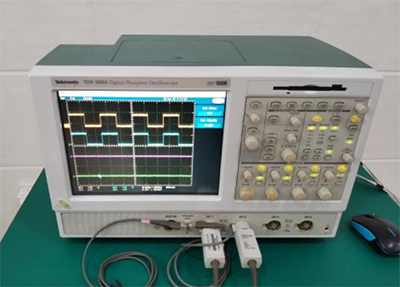 维修泰克TDS5104B数字存储示波器